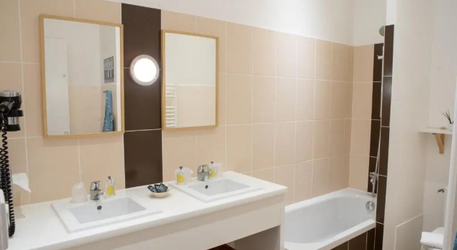 Номер Prestige Hôtel Le Vert Bois