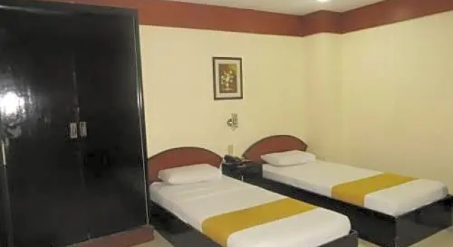 Двухместный номер Standard Paragon Suites