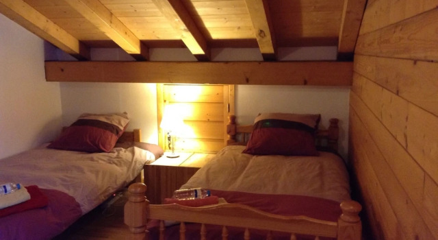 Brilliantly located spacious 4-Bedroom Chalet, Забронировать Шале Араш-ла-Фрас Гранд Массив, рядом с Горнолыжный подъемник Плен Соле