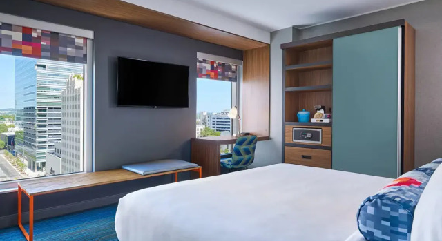 Двухместный номер Standard с видом на город Aloft by Marriott Austin Downtown