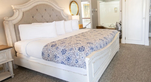 Двухместный номер Standard с балконом и с видом на город Inn on Charlotte Boutique Hotel