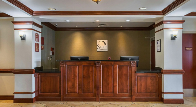 Sleep Inn & Suites Manchester, Book Hotel Manchester Tennessee