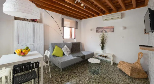 Номер Standard Lindos Citrin Studios