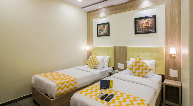FabHotel Aksa International