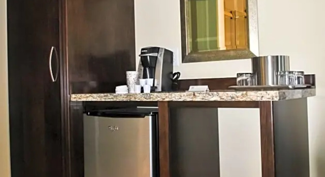Двухместный номер Standard с видом на гавань The Inn at Harbor Shores