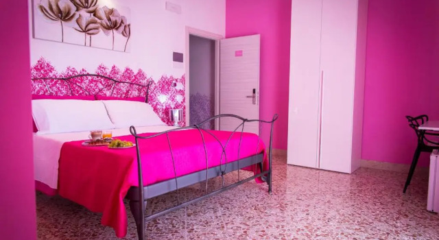 Двухместный номер Standard с балконом Colors B&B