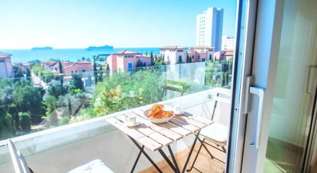Апартаменты Amathus suite with sea view