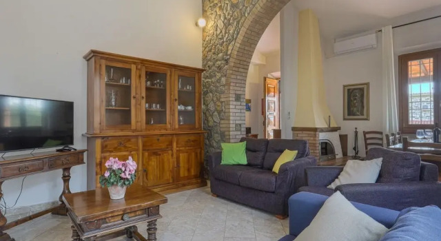 Holiday Home Casa Alfredo by Interhome, Buchen Sie Hotel Hotels in Elsa-Tal mit Parkplatz, Parkplätze