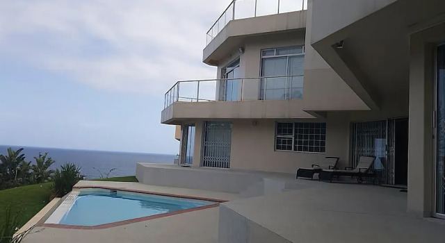 Ballitoville Big Family Villa