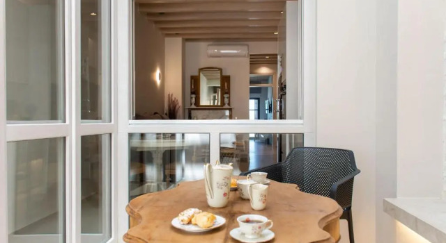 Люкс Deluxe V77 Seafront Suites
