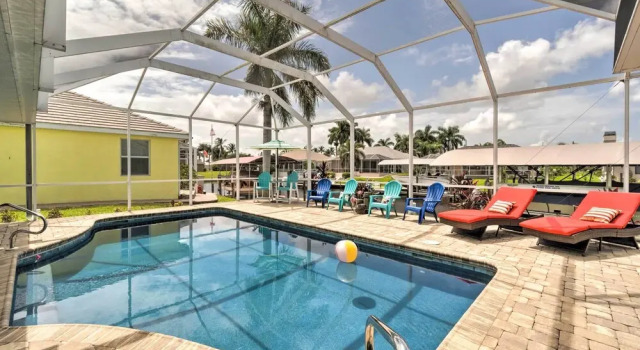 Коттедж Private Pool: Waterfront Cape Coral Home!