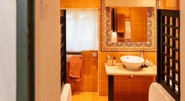 Трёхместный номер Comfort с видом на внутренний двор Domaine de lOsage