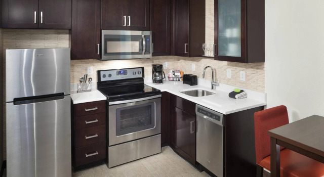 Двухместный люкс c 1 комнатой Residence Inn by Marriott Near Universal Orlando