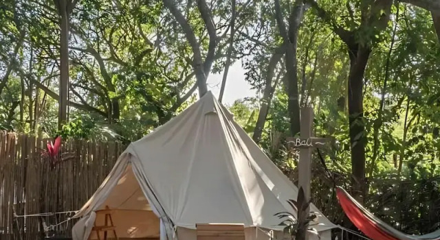 Vila Coco Dendê - Praia de Algodões, Забронировать Гостевой дом Отели Dende's Coast с парковкой, Парковка
