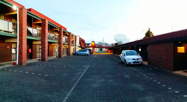 Aquarius Motor Inn, Забронировать Отель Гамильтона Гамильтон, рядом с Waikato Institute of Technology