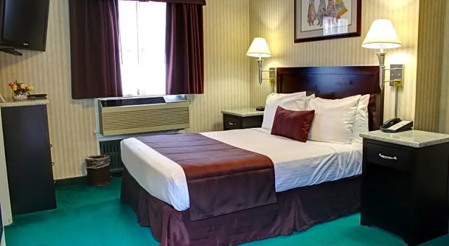 Номер Standard Days Inn - Vancouver Metro