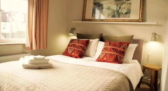 Brookview Guest House, Забронировать Гостевой дом Отели Лондона с парковкой, Парковка