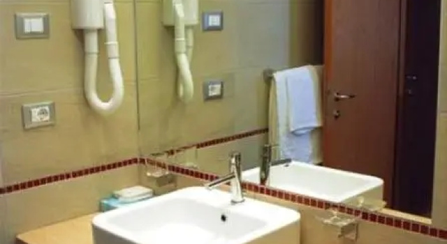 Трёхместный номер Standard Hotel Capitol - Bianchi Hotels