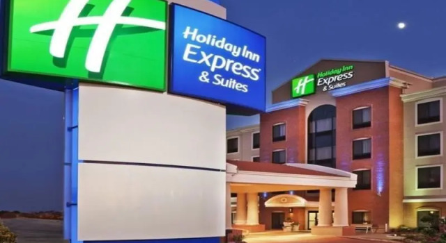 Кровать в общем номере La Quinta Inn & Suites by Wyndham Northlake Ft. Worth