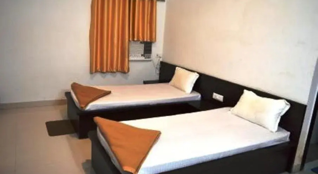 Hotel Nagina Palace, Rezervovat Hotel Bódhgaja Bihar