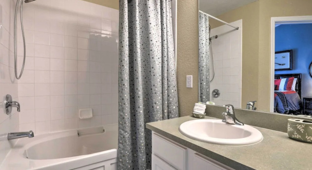 Апартаменты Resort Townhome w/ Splash Pool ~ 7 Mi to Disney!