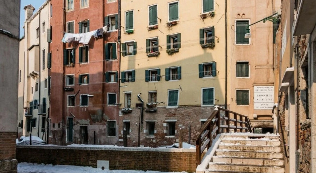 Venice Canal View Boutique Apartment, Забронировать Апартаменты/квартира Каннареджо Венеция
