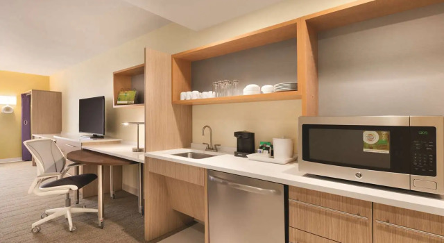 Четырёхместный люкс Home2 Suites By Hilton Phoenix-Tempe University Research Park