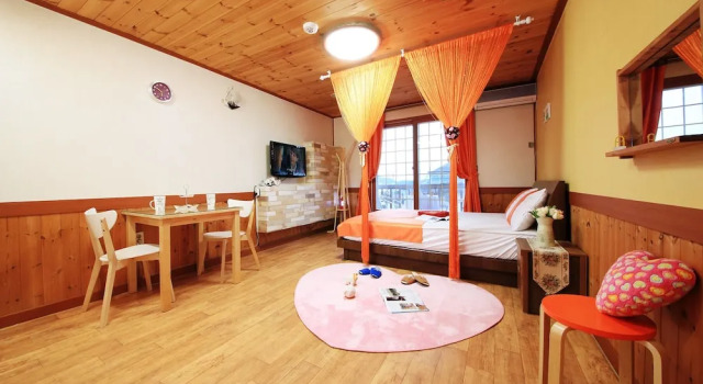 Gangneung Lakeview Pension, Boek Hotel Hotels in Gangwon-Do met parkeren, Parkeren