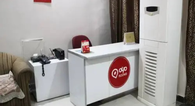 OYO 2496 Hotel Sparsh Inn