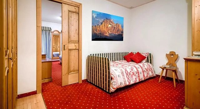 Полулюкс Hotel La Montanina