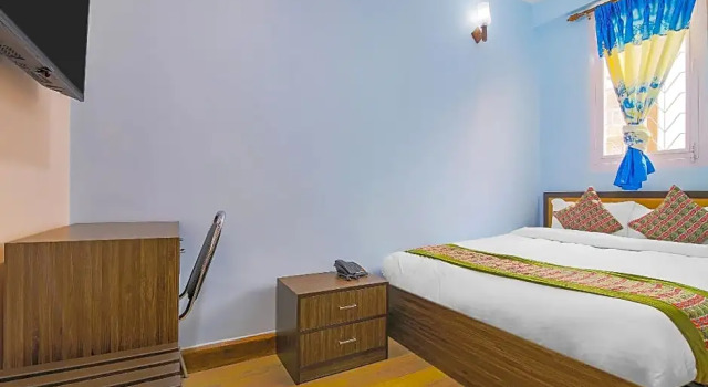 OYO 352 Hotel Konark Inn