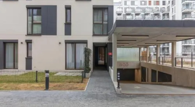 Warsaw Spire Stylish Apartament, Забронировать Апартаменты/квартира Воля Варшава, рядом с Варшавский торговый центр