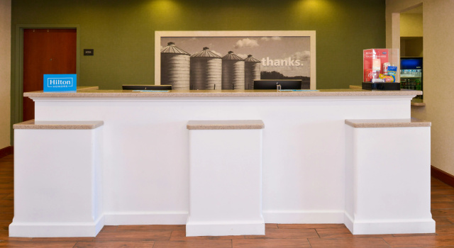 Hampton Inn & Suites Wilmington, Rezerwuj Hotel Hotele w Wilmington ze śniadaniem, Śniadanie