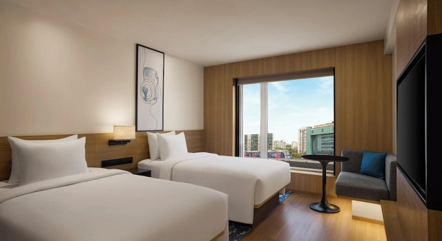 Двухместный номер Standard Fairfield by Marriott Mumbai Andheri West