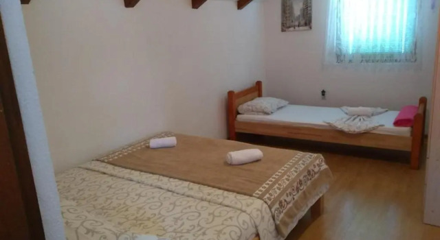 Апартаменты с балконом Apartments Aida