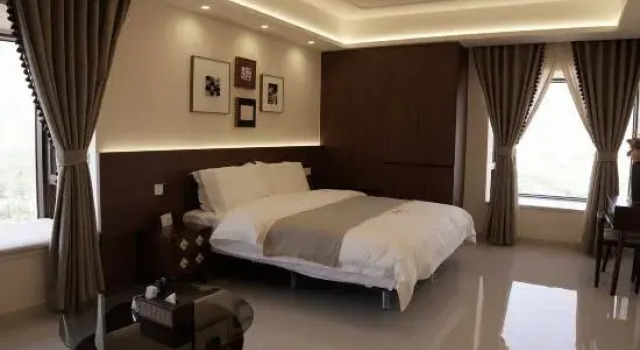 Ruili Yijing Homestay (Nongmo Lake Park), Rezerwuj Hotel Dehong Yunnan