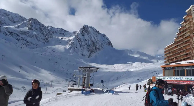 Студия Studio au Pied des Pistes avec Vue sur la Station 5 pl