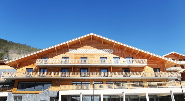 Hôtel et Spa Le Chamois by Odalys, Забронировать Курортный отель Ла-Клюза Лыжный курорт на озере Анси