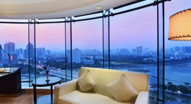 Люкс Executive Guangxi Wharton International Hotel