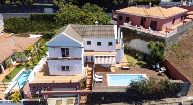 Home2Book Stunning Villa Raquel, Pool & View, Buchen Sie Villa El Sauzal Teneriffa