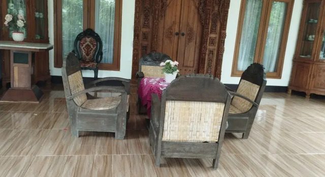 Hotel O Homestay Bonjeruk Near Restoran Pawon 21 Bonjeruk, Book Hotel Hotels in Lombok with Parking, Parking