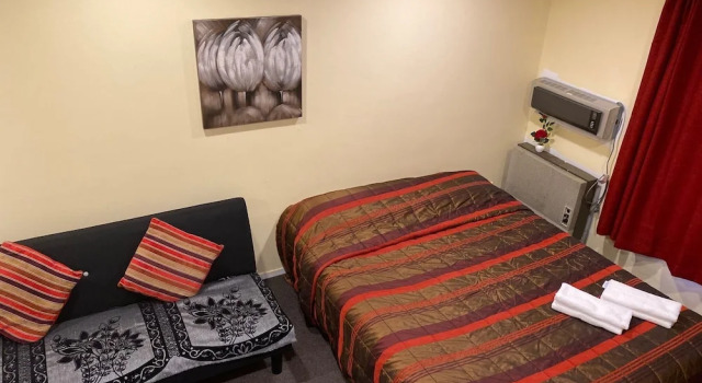 Студия Deluxe Baden Lodge Motel - PRIVATE SPA Bath