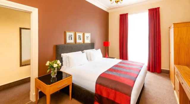 Полулюкс Millennium Hotel Glasgow