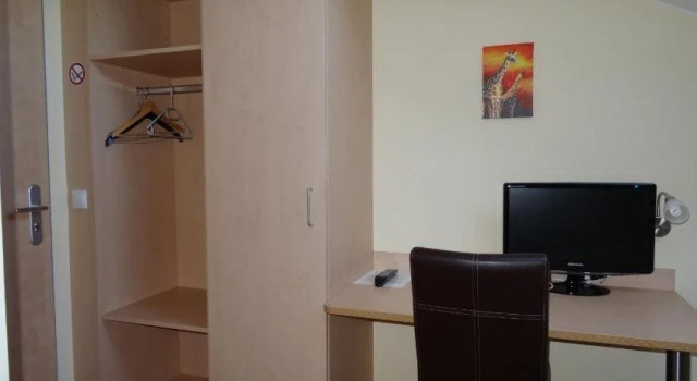 Pension Alram Hof, Rezervovat Hotel Hotely v Bavorsko s parkováním, Parkování