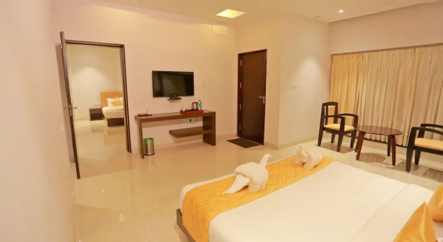 Полулюкс Grand Signature Hotel & spa