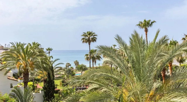 Номер Deluxe Пентхаус с 3 комнатами с балконом и с видом на море Ventura Del Mar