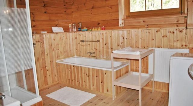 Beautiful Home In Munkedal With Wifi, Book Hotel  