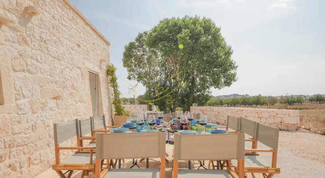 TD Trulli Perla Bianca Trulli With Pool Vineyards