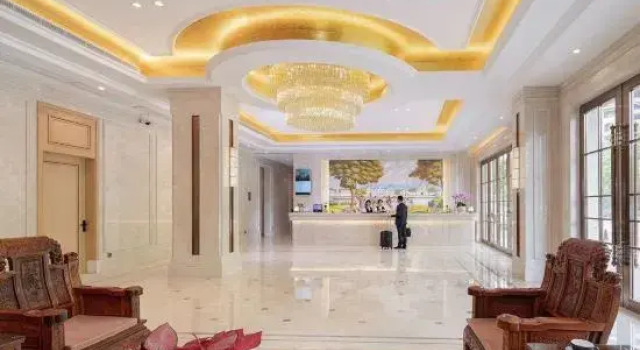 Vienna Hotel (Huawei Europe Town store in Songshan Lake), Boek Hotel Hotels in Guangdong met parkeren, Parkeren