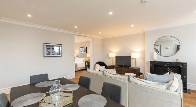 Апартаменты JOIVY Astonishing 2 Bedroom near Mayfair & Piccadilly Circus